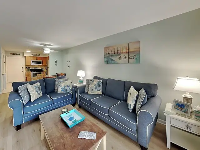 Living room at Fiddler’s Cove 10G